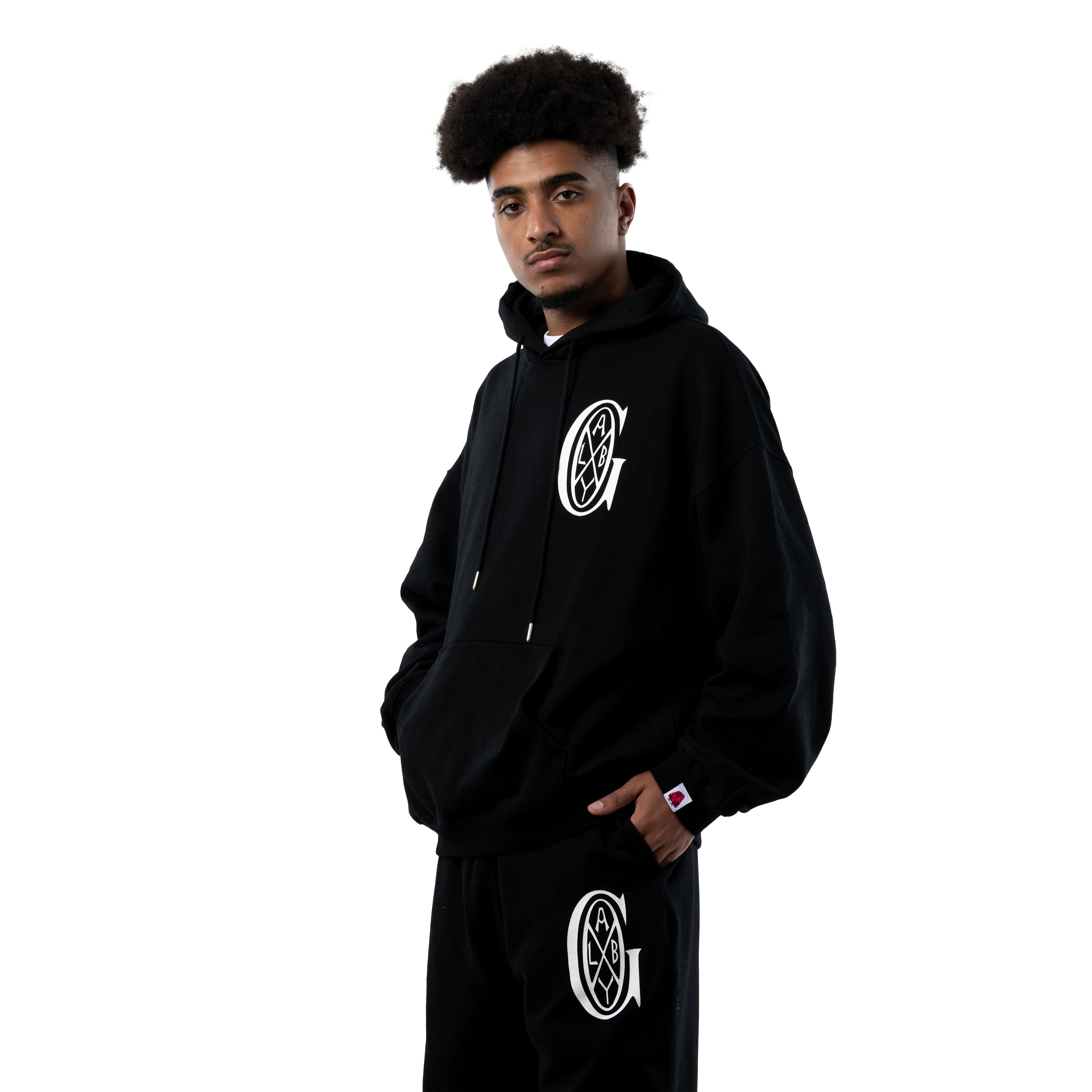 CREST HOODIE